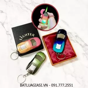 BẬT LỬA KHÈ - MÓC KHÓA HÌNH CHIẾC XE HƠI MÀU CẦU VÒNG (CÓ ĐÈN) (CÓ HỘP) - (XÀI GAS)
