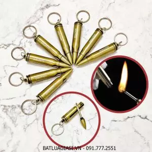 BẬT LỬA MÓC KHÓA DIÊM XĂNG DOLPHIN HÌNH VIÊN ĐẠN (DIÊM XĂNG SINH TỒN) - (XÀI XĂNG)