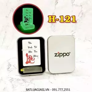 BẬT LỬA ZIPPO CHỮ LỘC THƯ PHÁP "LỘC TẤN VINH HOA TỬ TÔN HƯNG" (DẠ QUANG HÚT ÁNH SÁNG) (HỘP THIẾC KÈM XĂNG) H-121