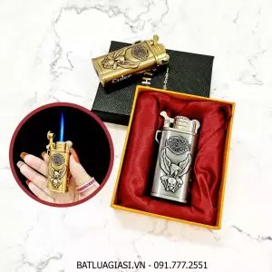 BẬT LỬA KHÈ GAS ĐÁ RÃNH TAY CHIEF CF220D HÌNH ĐẠI BÀNG LOGO "HARLEY-DAVIDSON" (KIM LOẠI) (CÓ HỘP) - (XÀI GAS)