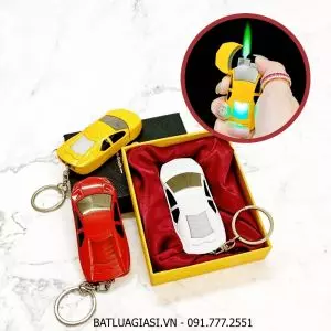 BẬT LỬA KHÈ - MÓC KHÓA HÌNH CHIẾC XE HƠI (CÓ ĐÈN) (CÓ HỘP) - (XÀI GAS)